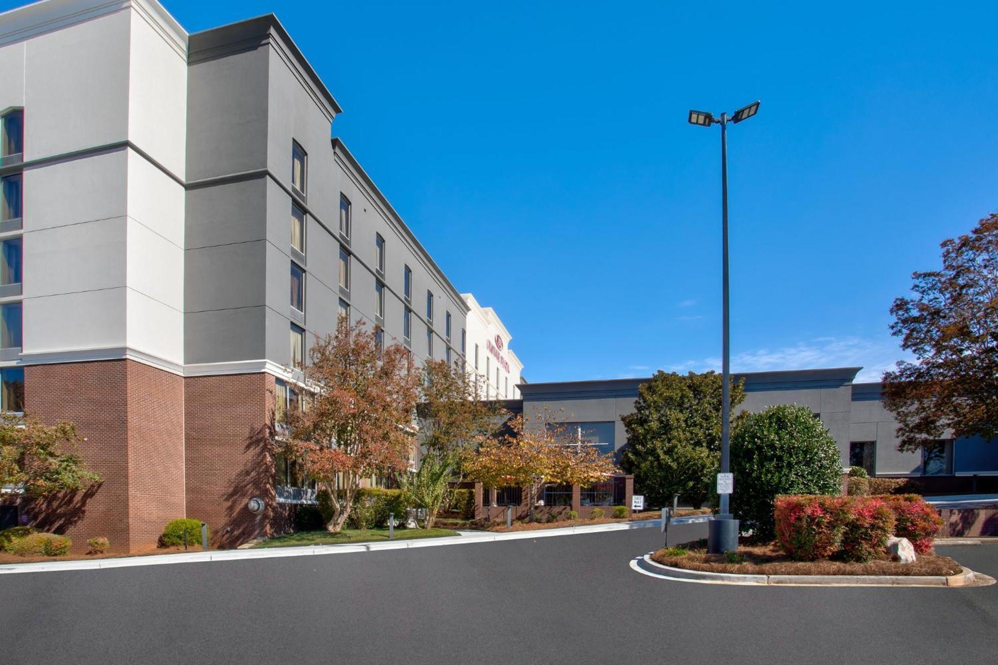Crowne Plaza Greenville By Ihg מראה חיצוני תמונה